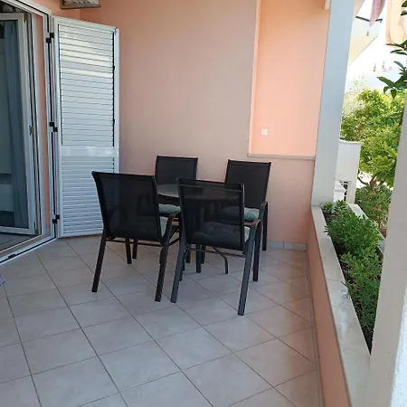 Katrin 101 Apartment Tucepi Exterior photo